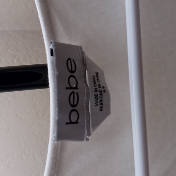 Top - Picture 2 of 4